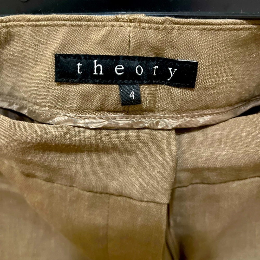 Theory Linen and Wool blend shorts